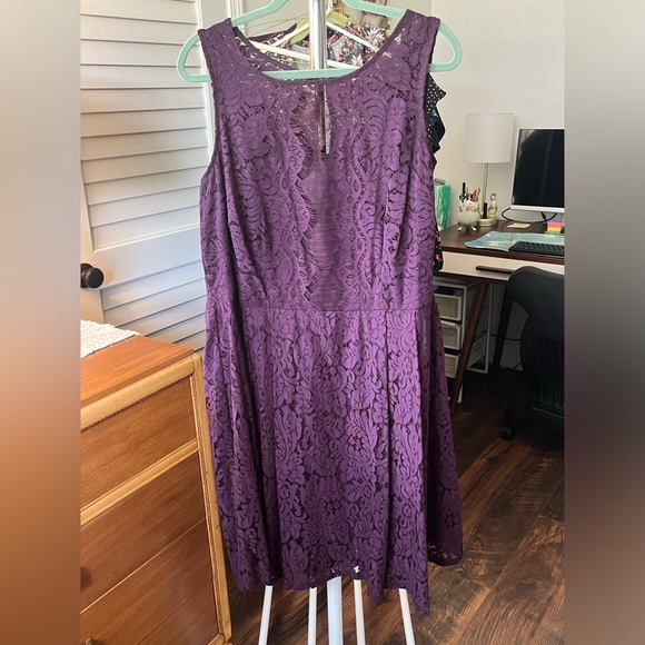 Cocktail Dress. Danny & Nicole. 18W - Picture 3 of 6